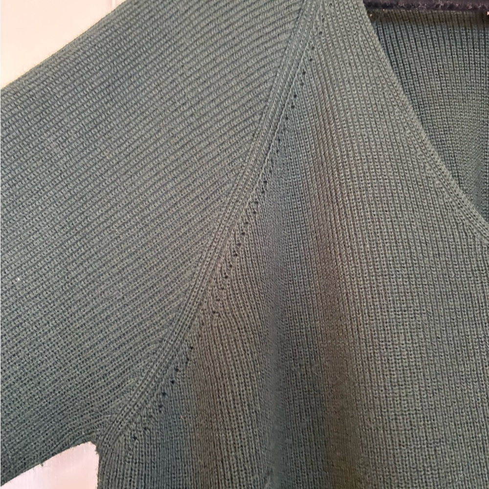 Athleta Hanover Seaweed Green V-Neck Sweater - Picture 4 of 7